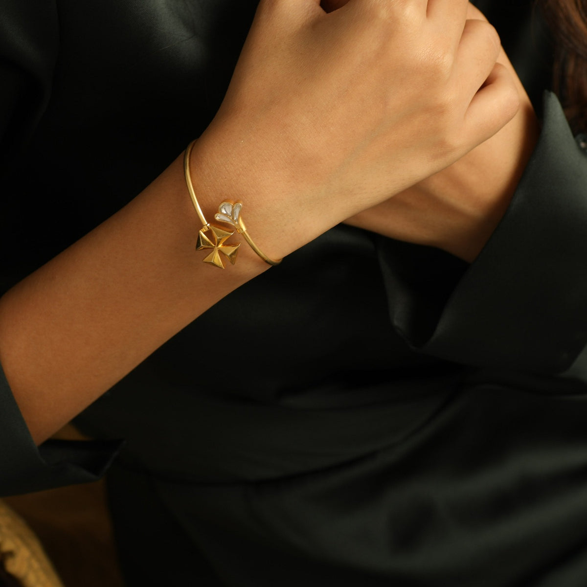 LV Idylle Metal Gold-plated Bracelet Price in India - Buy LV Idylle Metal  Gold-plated Bracelet Online at Best Prices in India