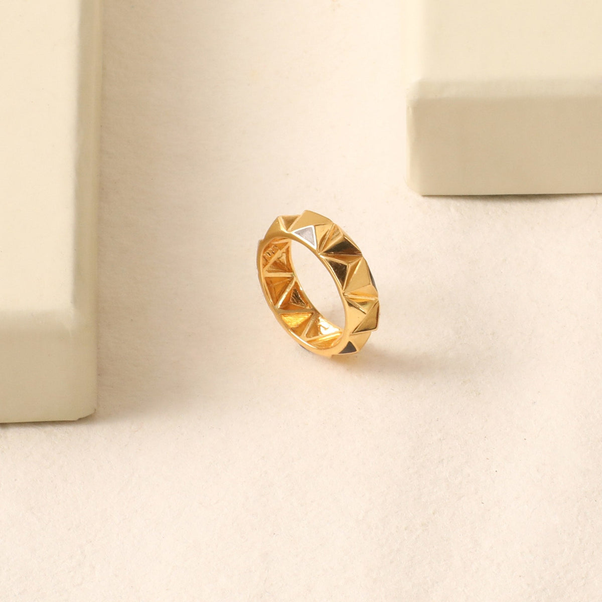 Finger Ring Pyramid Band Silver Finger Ring