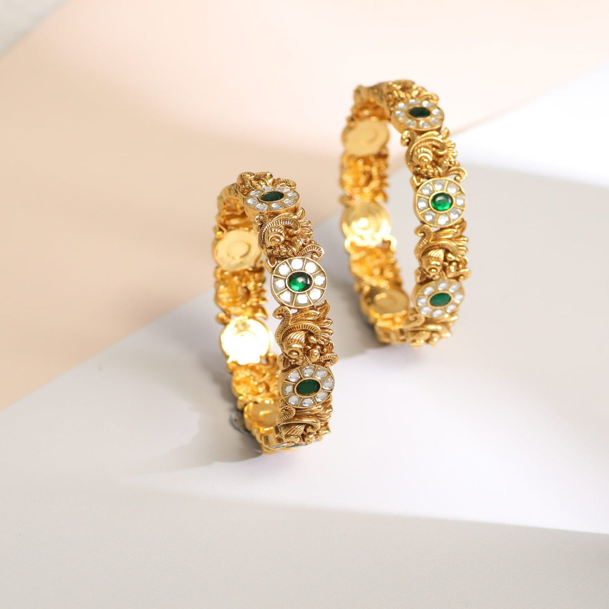 Bangles Round Floral Peacock Classic Kempu Silver Bangles