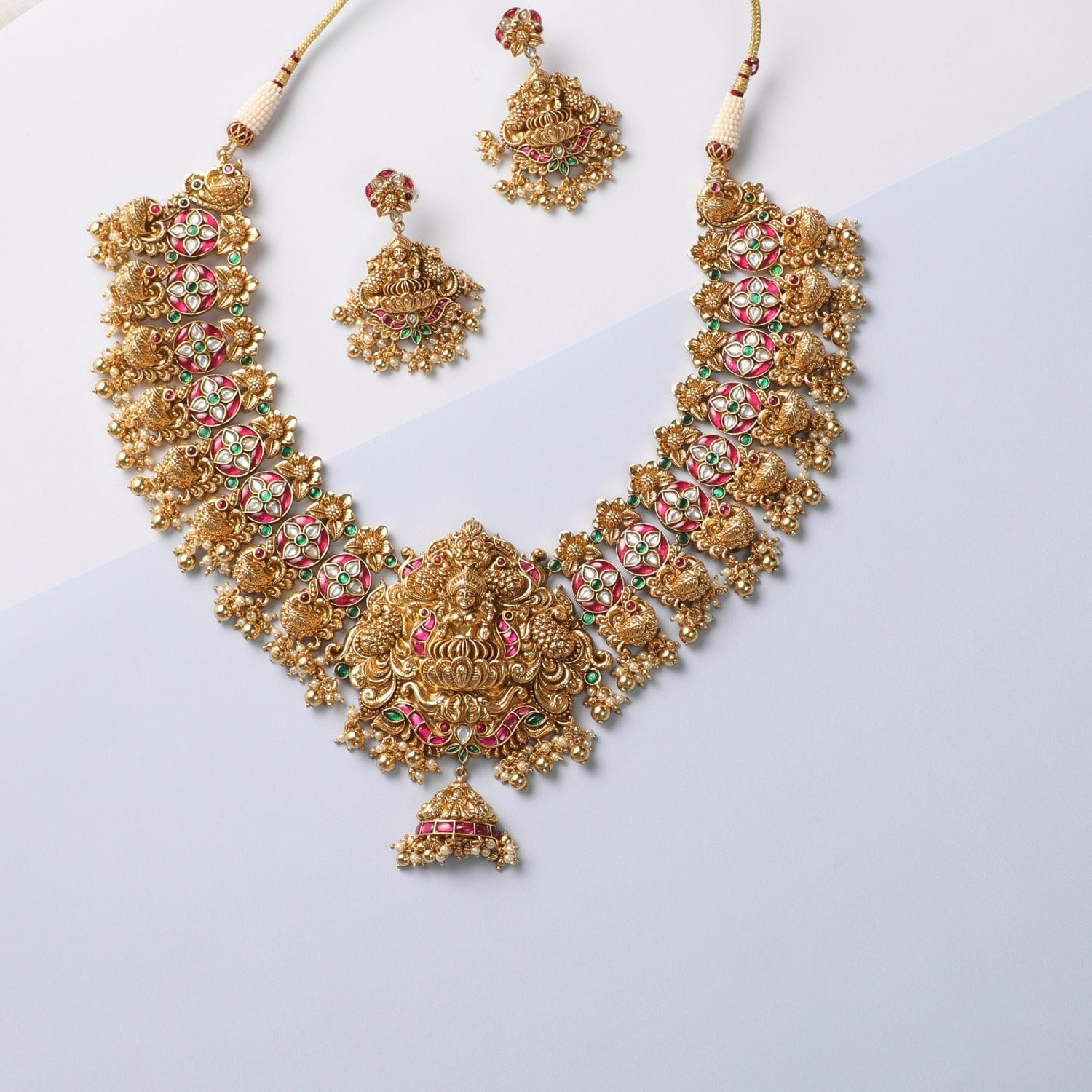 Necklaces Aadtri Antique Temple Silver Necklace Set