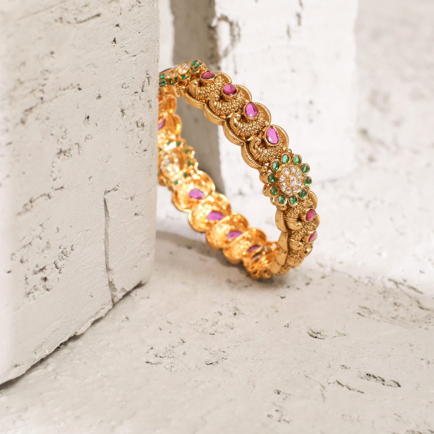 Peacock Floral Classic Kempu Silver Bangles 