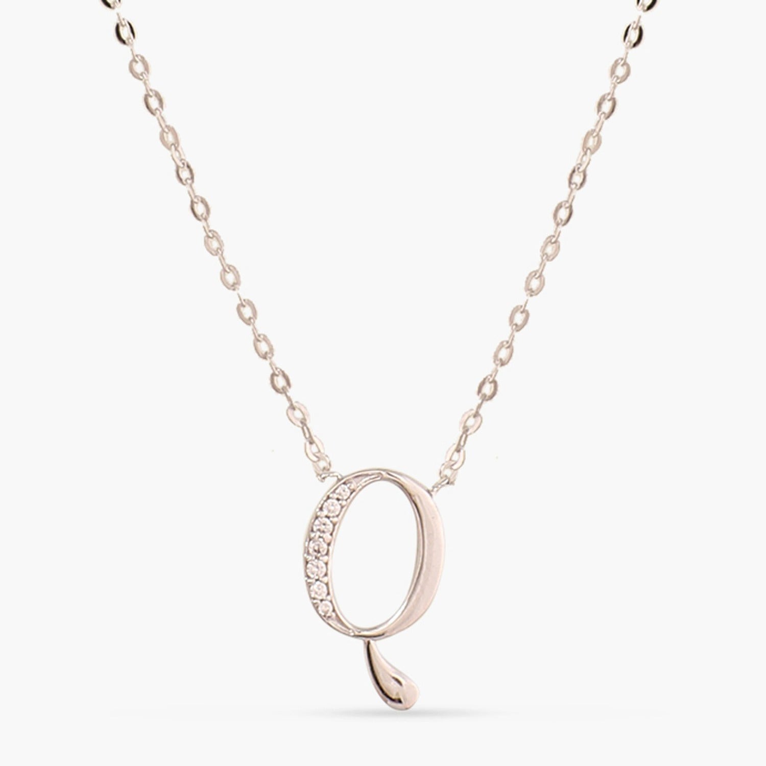 Letter Q Alphabet White-Gold Plated Silver Necklace