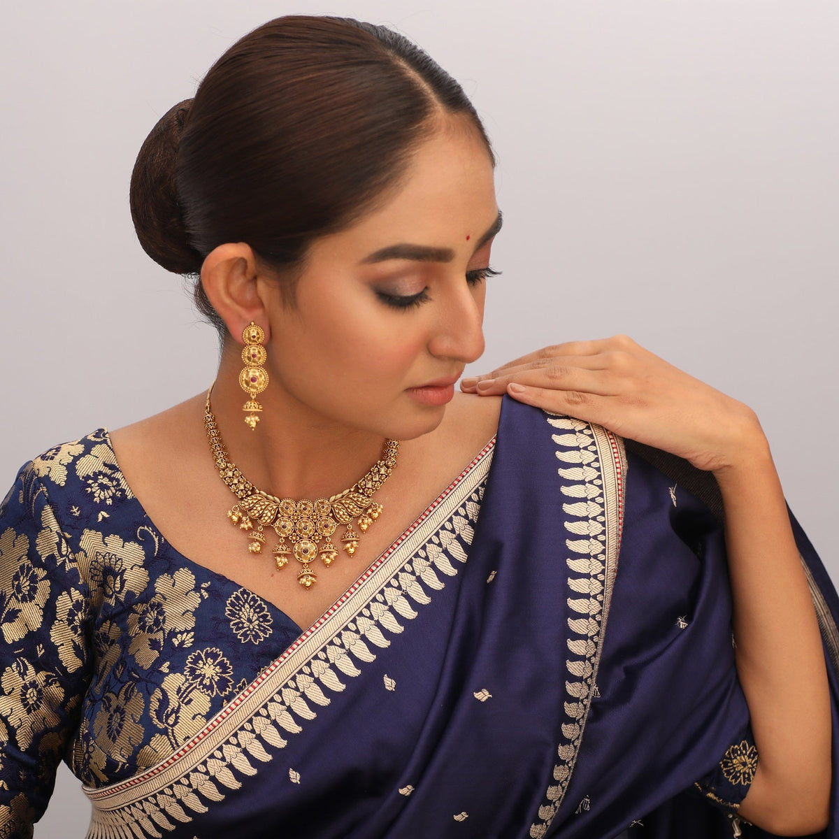 Necklaces Swara Classic Jhumki Silver Necklace Set
