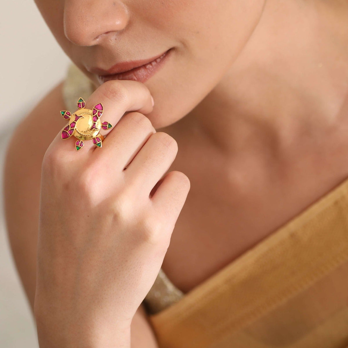 Finger Ring Matsya Round Silver Ring