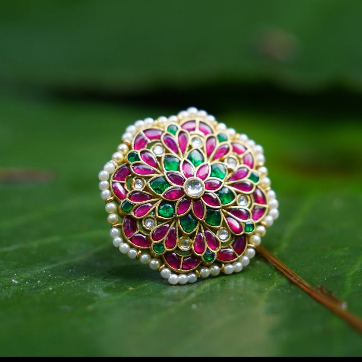 Finger Ring Atreyi Jadau Silver Finger Ring