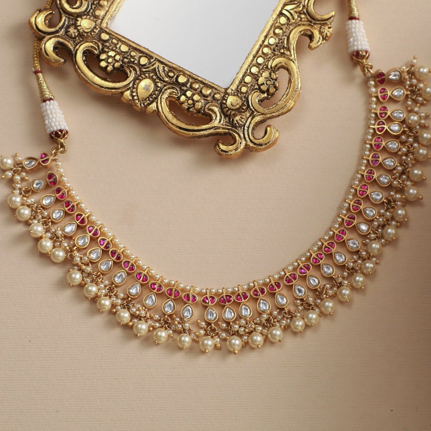 Necklaces Shvaas Jadau Silver Choker Necklace
