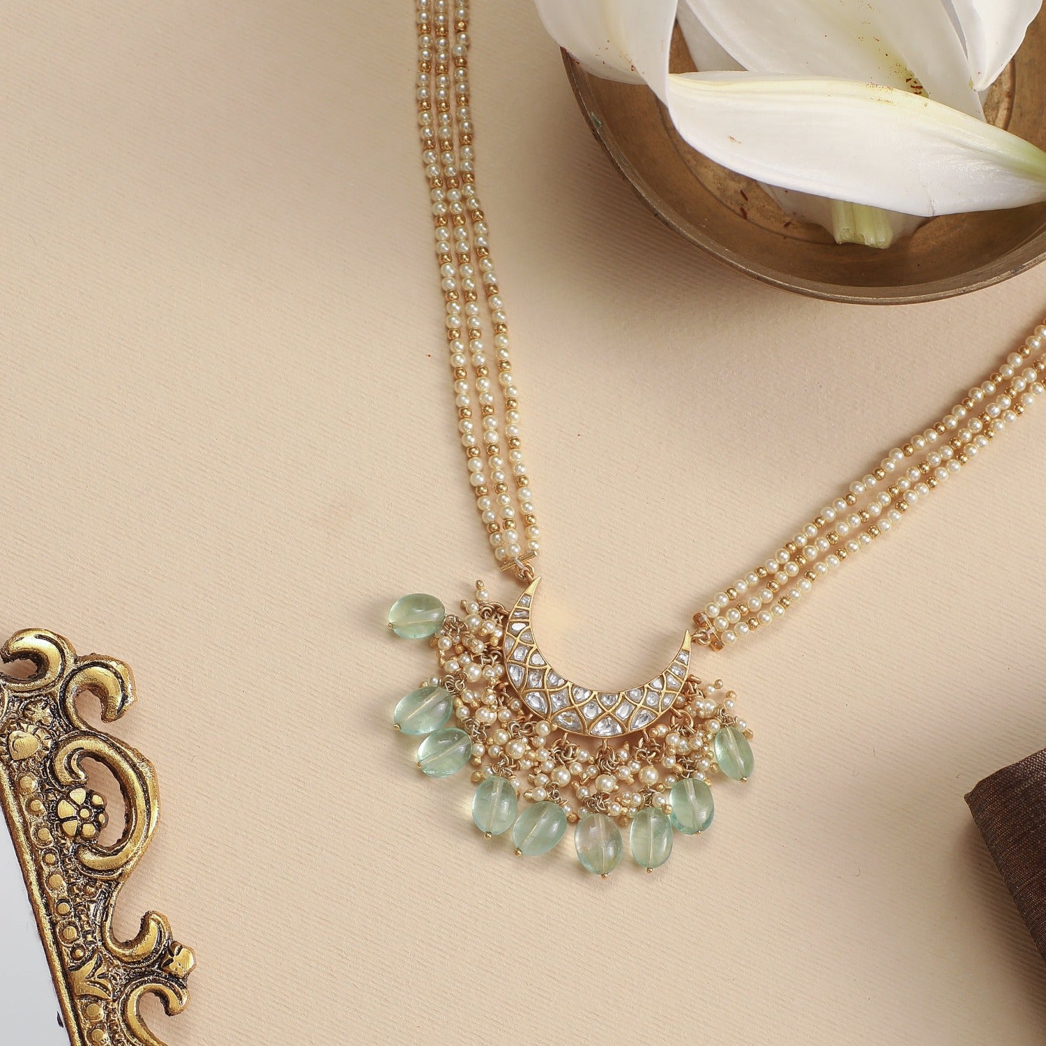 Necklaces Furaha Jadau Silver Pendant Necklace