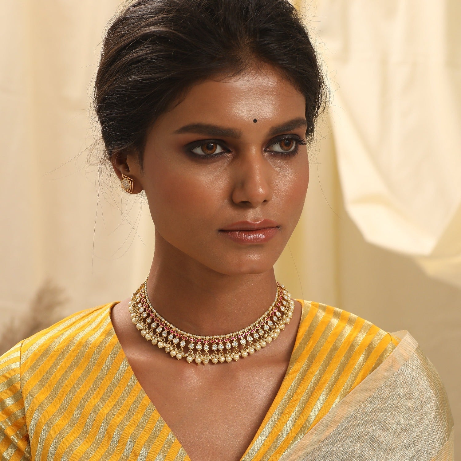 Necklaces Shvaas Jadau Silver Choker Necklace