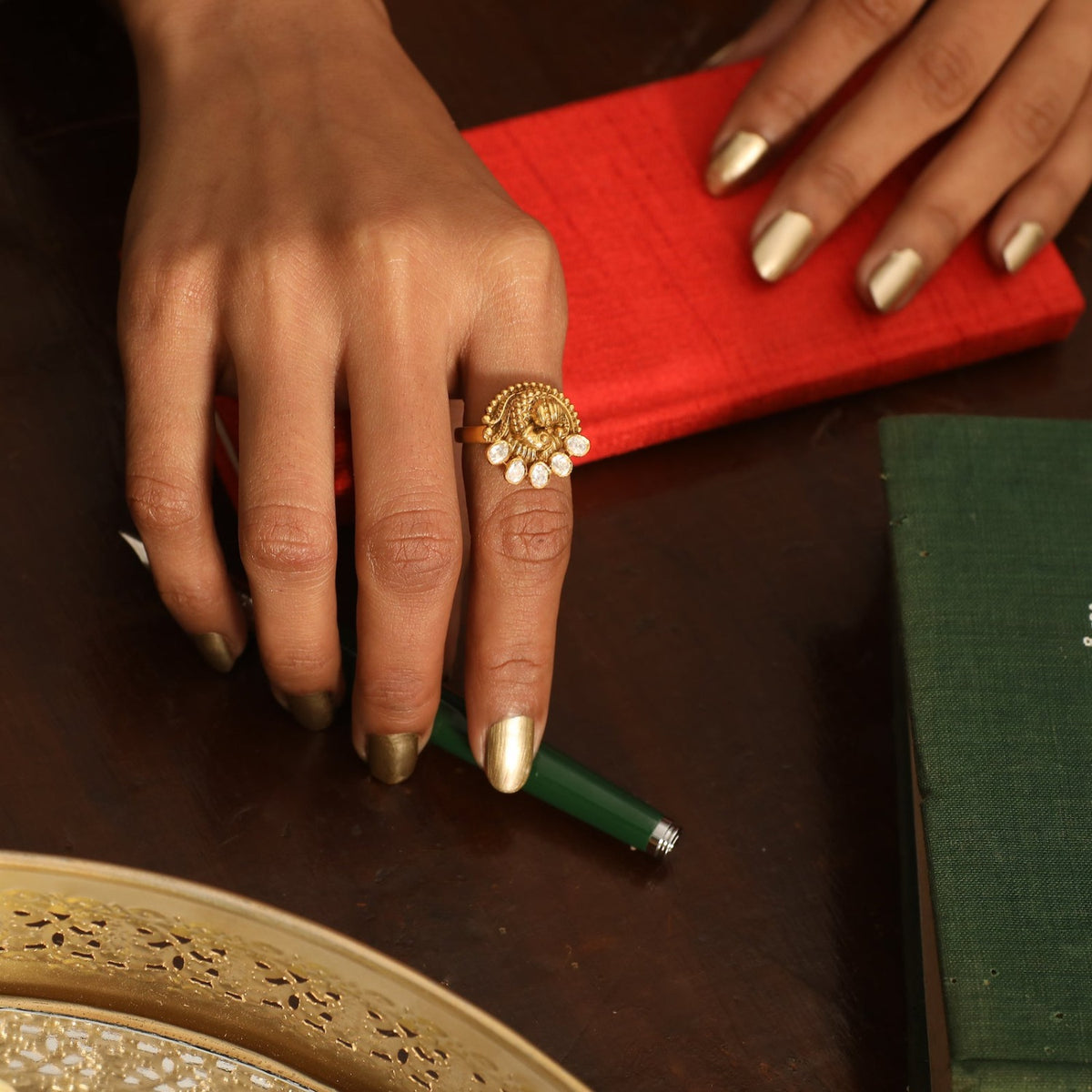 Sananda Antique Moissanite Finger Ring