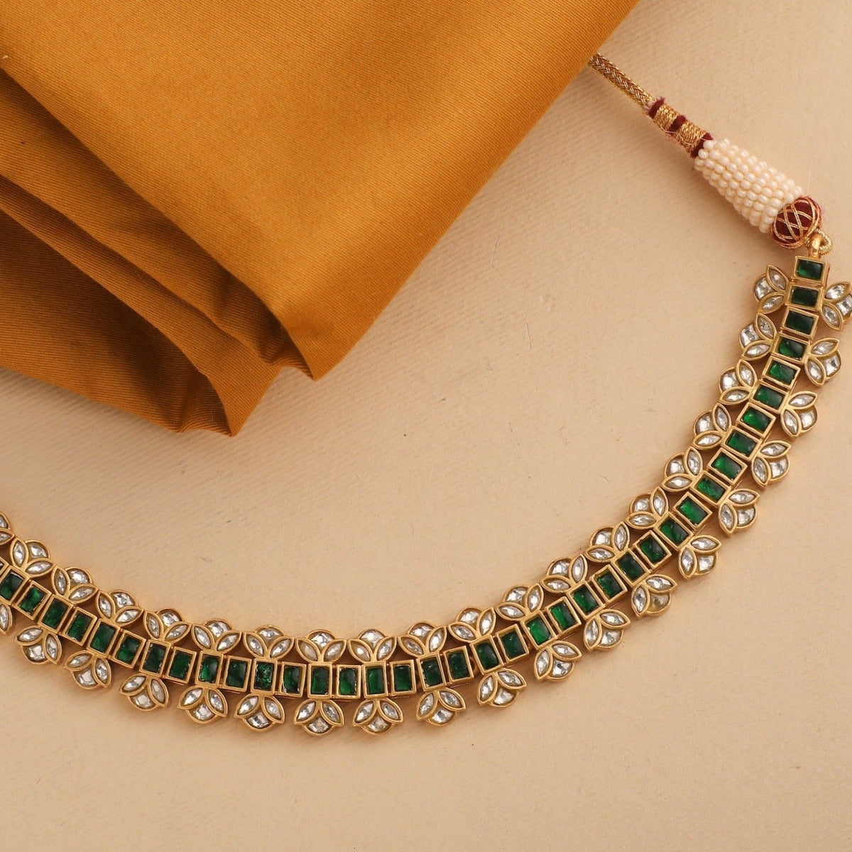 Necklaces Saurika Jadau Simple Silver Choker