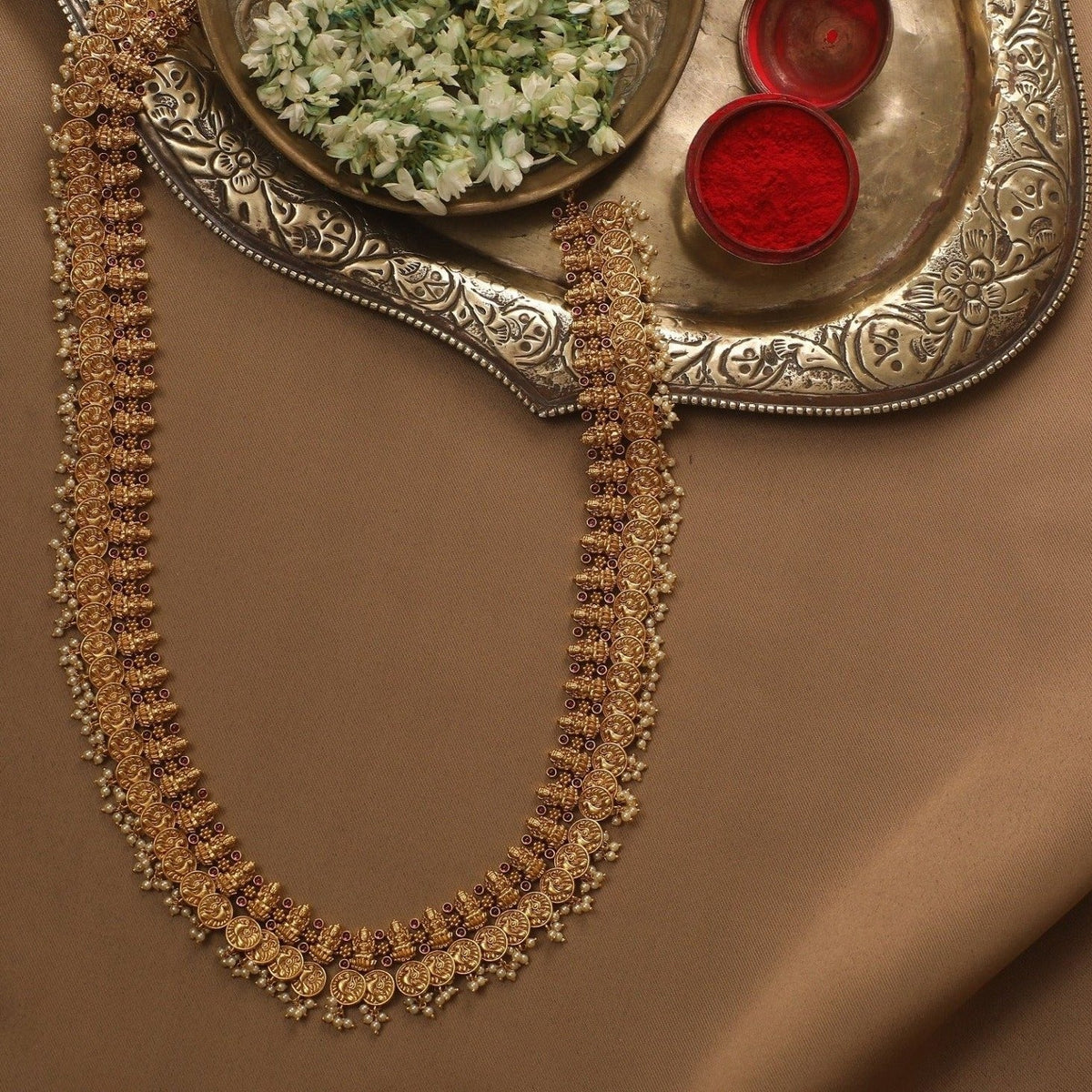 Necklaces Hiranmayi Antique Nakshi Silver Necklace
