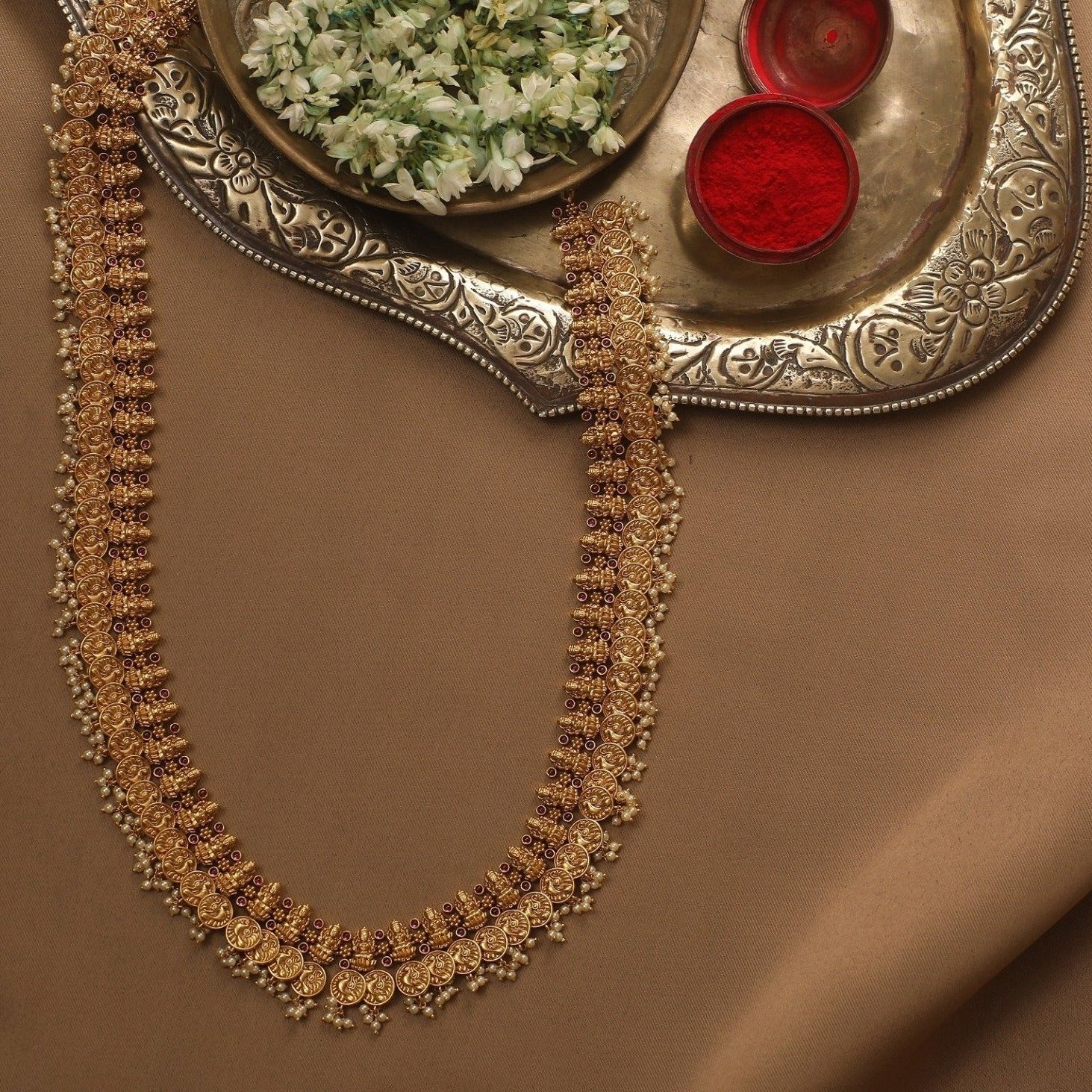 Necklaces Hiranmayi Antique Nakshi Silver Necklace