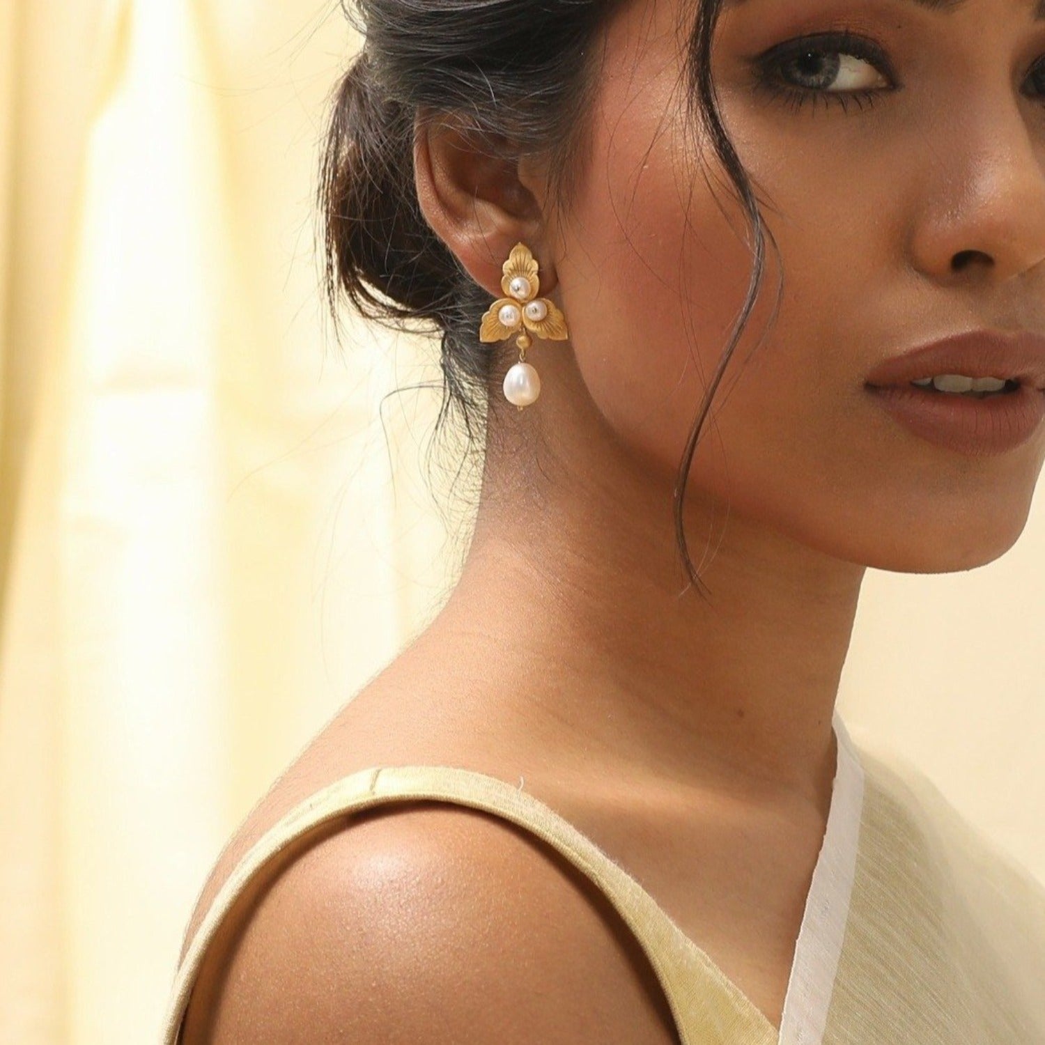 ★韓国人気★TATIANA★Double Hook Pearl Earrings Kopia_av_Kopia_av_Klassisk_Geo