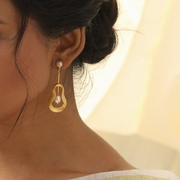 Earrings Vibha Pearl Silver Earrings