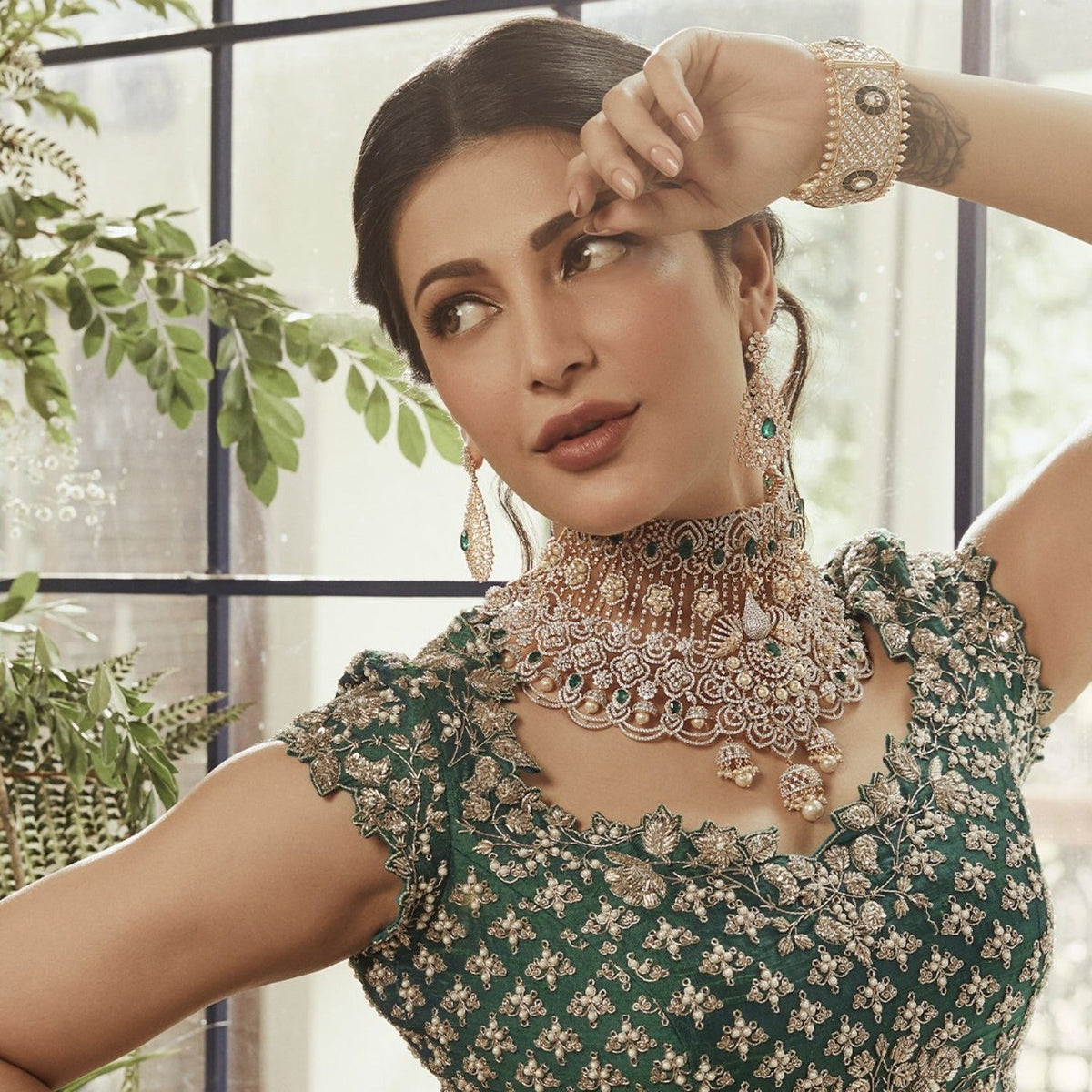 Necklaces Rasika Grand Silver CZ Choker